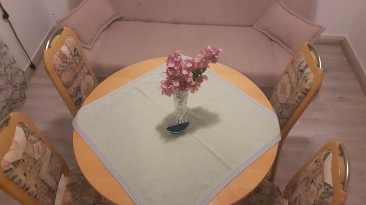 Apartmani Jureta Okrug Gornji Bagian luar foto