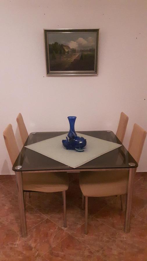 Apartmani Jureta Okrug Gornji Bagian luar foto