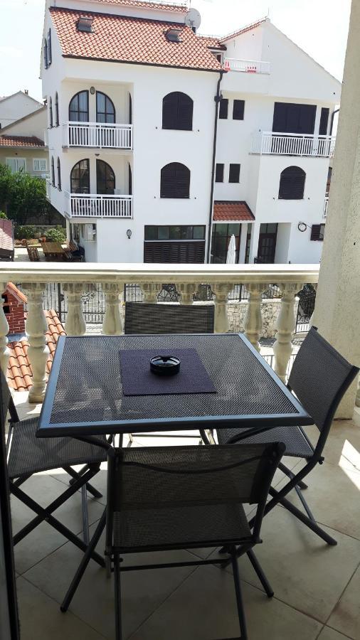Apartmani Jureta Okrug Gornji Bagian luar foto