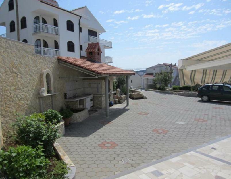 Apartmani Jureta Okrug Gornji Bagian luar foto