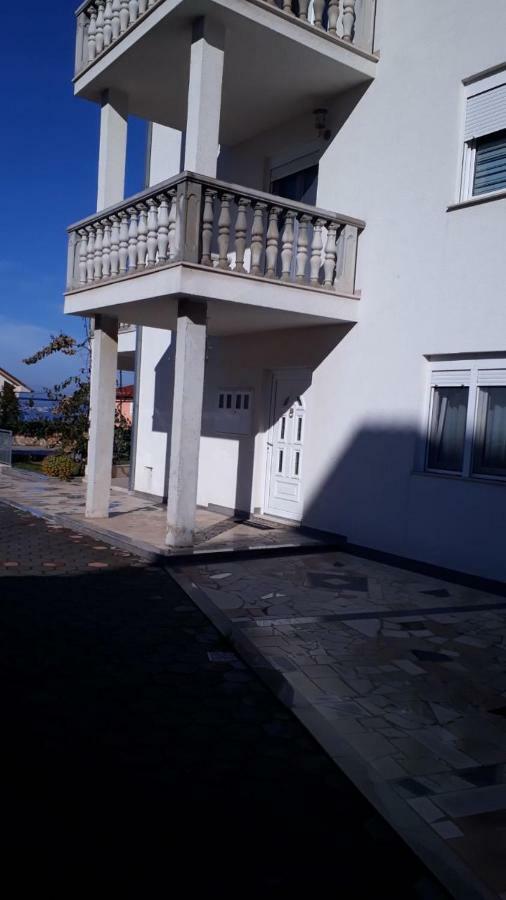 Apartmani Jureta Okrug Gornji Bagian luar foto